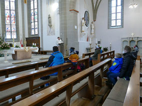 Tag des "Ewigen Gebetes" in St. Crescentius (Foto: Karl-Franz Thiede)